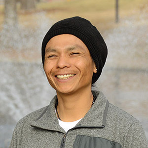 photo of male student with a beanie