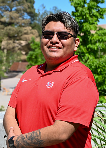 2024_aiss-staff-photos_eli.png